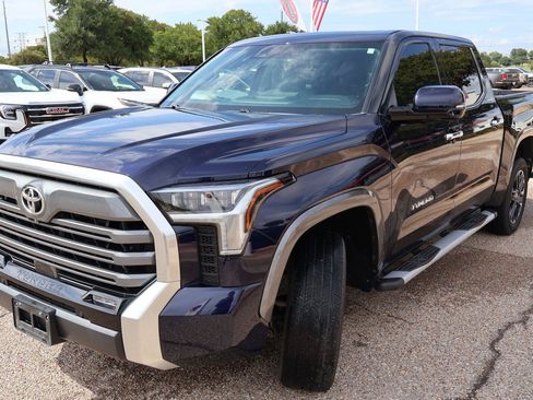 Used 2023 Toyota Tundra Limited AWD/4WD image 6
