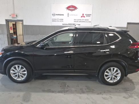 Used 2020 Nissan Rogue SV AWD/4WD image 6