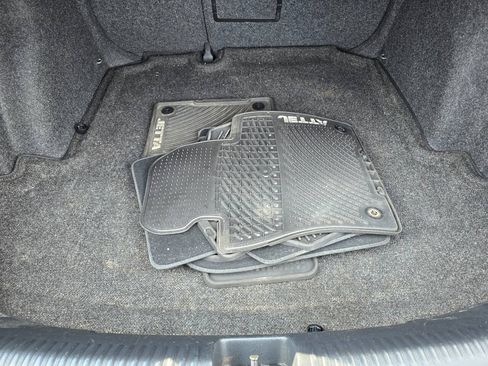 Used 2013 Volkswagen Jetta SE FWD image 21