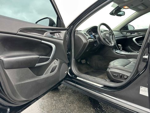 Used 2017 Buick Regal Premium w/ Driver Confidence Package #1 image 19