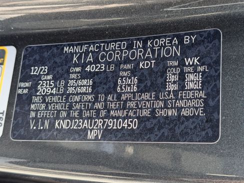 Used 2024 Kia Soul LX w/ Option Group 015 FWD image 34
