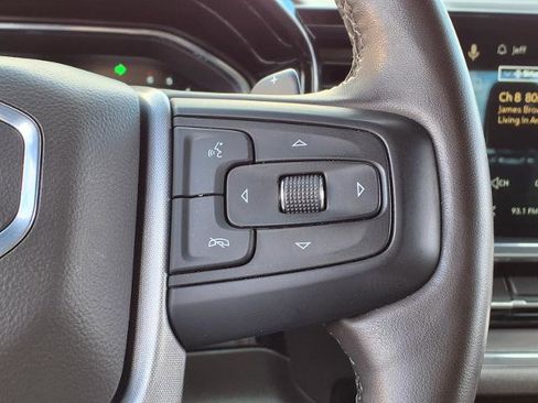 Certified 2023 GMC Sierra 1500 SLT image 12