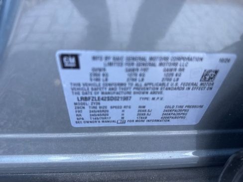 New 2025 Buick Envision Sport Touring image 6