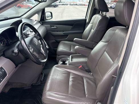 Used 2013 Honda Odyssey Touring image 11
