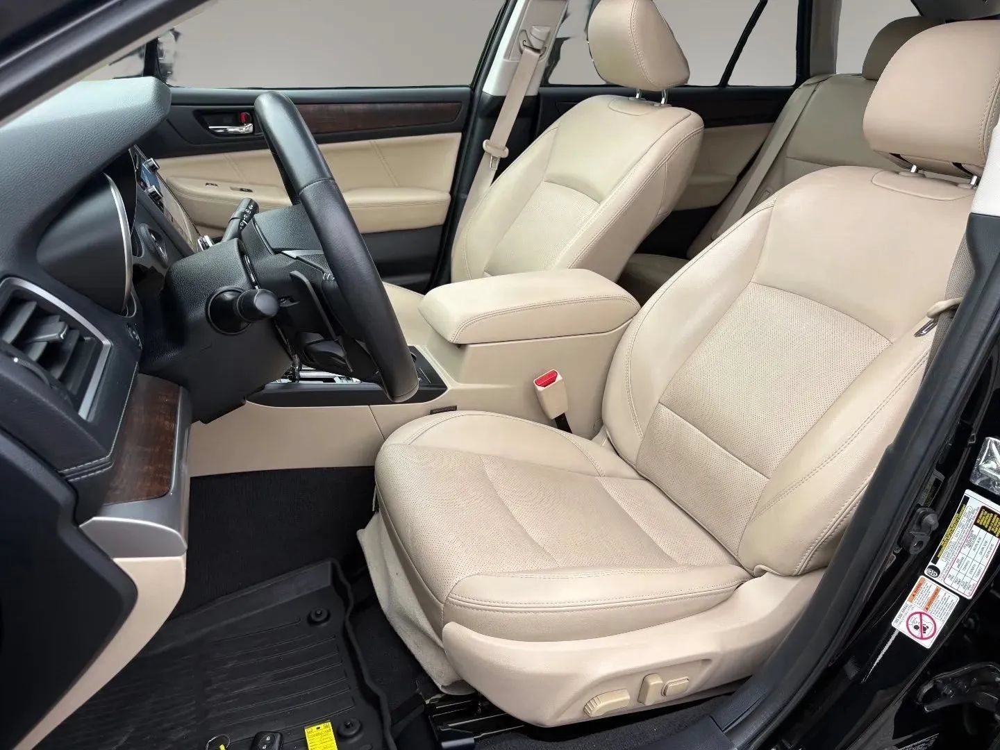 Used 2019 Subaru Outback 2.5i Limited w/ Popular Package #2 AWD/4WD image 11