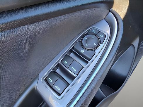 Used 2021 Chevrolet Malibu LT image 24