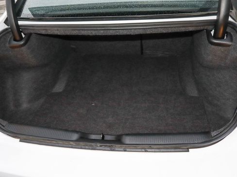 Used 2022 Dodge Charger SXT image 9