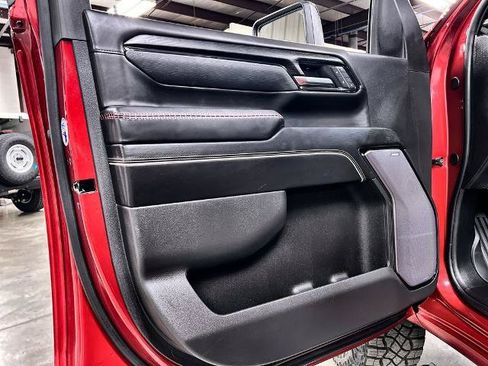 Used 2026 GMC Sierra 2500 AT4X AWD/4WD image 17