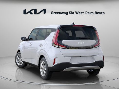New 2025 Kia Soul LX image 5