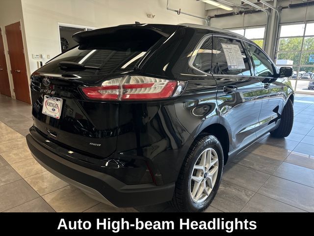 Used 2021 Ford Edge SEL w/ Convenience Package AWD/4WD image 12