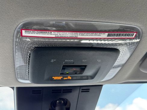 Used 2024 Toyota Prius LE image 22