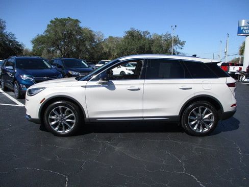 Used 2021 Lincoln Corsair FWD w/ Premium Package image 8