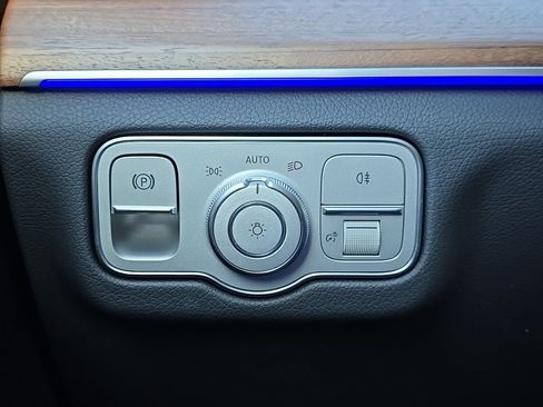 New 2026 Mercedes-Benz GLE 350 4MATIC image 27