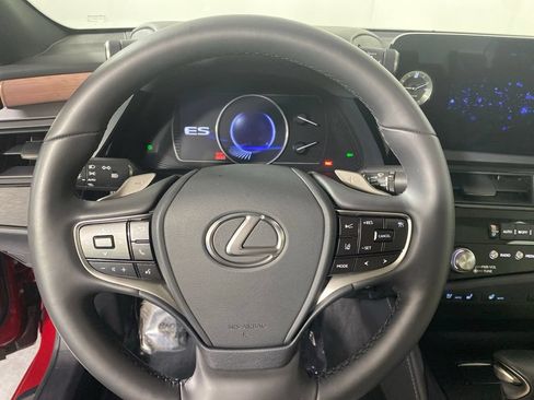 Used 2025 Lexus ES 350 w/ Premium Package FWD image 15