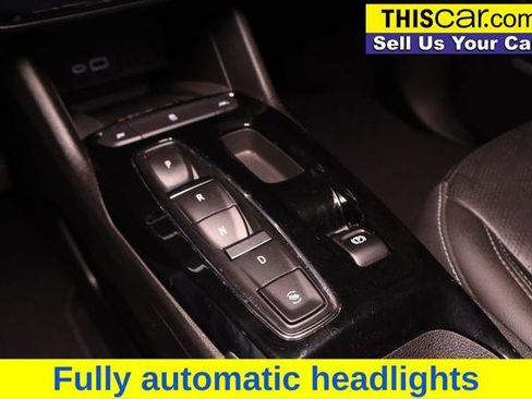 Used 2022 Chevrolet Bolt LT w/ Infotainment Package image 16