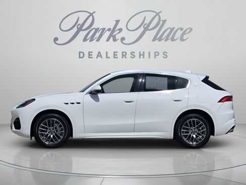 Used 2024 Maserati Grecale GT AWD/4WD image 2