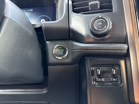 Used 2023 Ford F150 Lightning Lariat w/ Equipment Group 511A High image 27