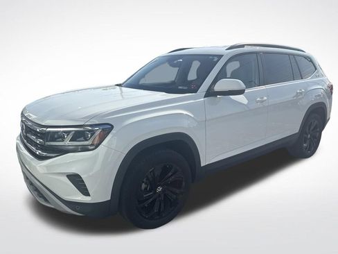 Used 2023 Volkswagen Atlas SE w/ Black Wheel Package FWD image 5