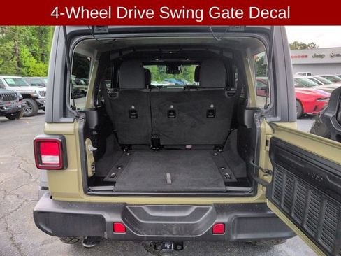 Used 2025 Jeep Wrangler Unlimited Sport AWD/4WD image 33