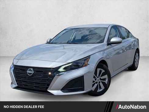 Used 2023 Nissan Altima 2.5 S FWD image 1