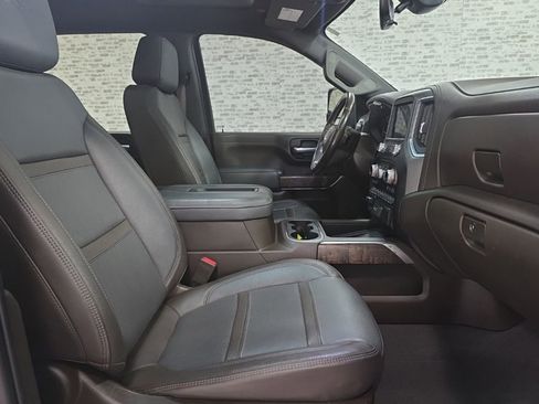 Used 2021 GMC Sierra 3500 Denali w/ Denali Black Diamond Edition AWD/4WD image 11