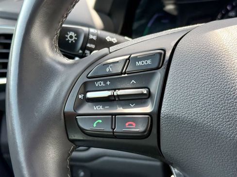 Used 2019 Hyundai Ioniq Limited FWD image 30