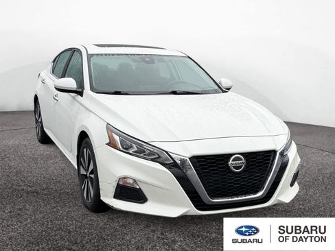 Used 2021 Nissan Altima 2.5 SV w/ SV Premium Package image 7