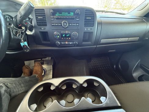 Used 2013 Chevrolet Silverado 1500 LT image 35