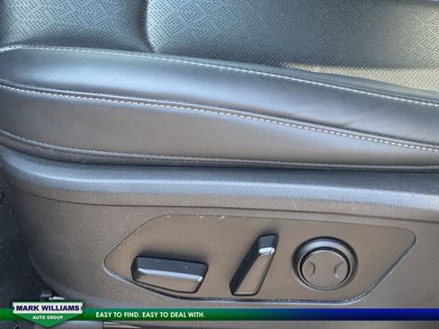 Used 2023 Kia Sorento SX image 8