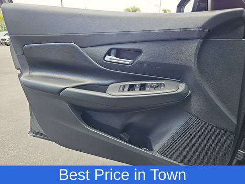 Used 2026 Nissan Sentra SV w/ Floor Mat Package FWD image 27