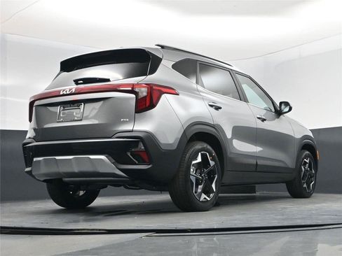 New 2026 Kia Seltos EX image 14