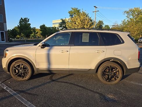 Certified 2023 Kia Telluride SX Prestige X-Line AWD/4WD image 9