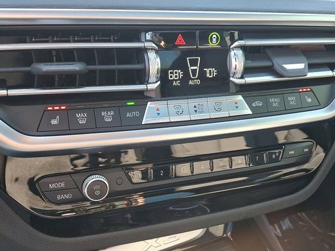 Used 2023 BMW X3 xDrive30i w/ Convenience Package w/ZPA AWD/4WD image 16