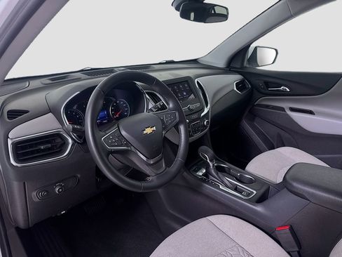 Used 2024 Chevrolet Equinox LT image 8