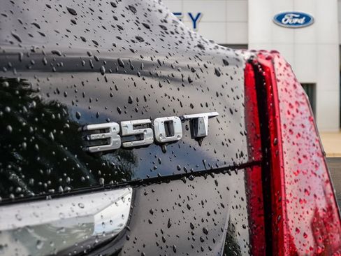 Used 2022 Cadillac XT5 Premium Luxury FWD image 12