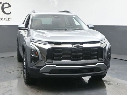 New 2026 Chevrolet Equinox ACTIV w/ Convenience Package III FWD image 29