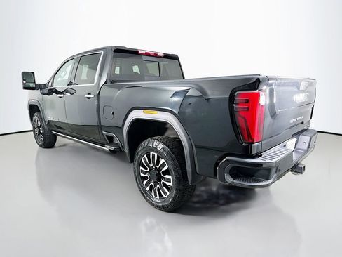 Used 2024 GMC Sierra 3500 Denali Ultimate image 3