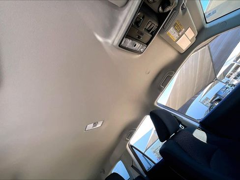 Used 2021 Toyota 4Runner TRD Off-Road image 13