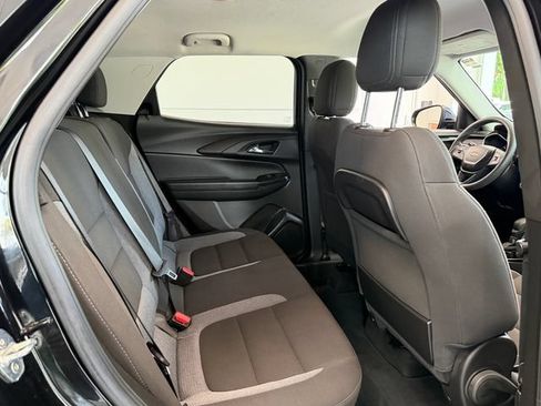 Certified 2023 Chevrolet TrailBlazer LT FWD image 17