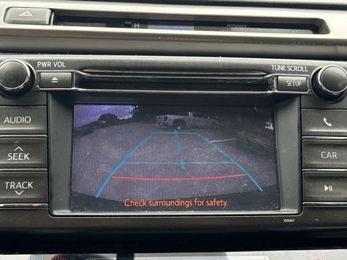 Used 2013 Toyota RAV4 XLE FWD image 5