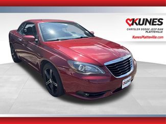 Used 2013 Chrysler 200 S FWD video 1
