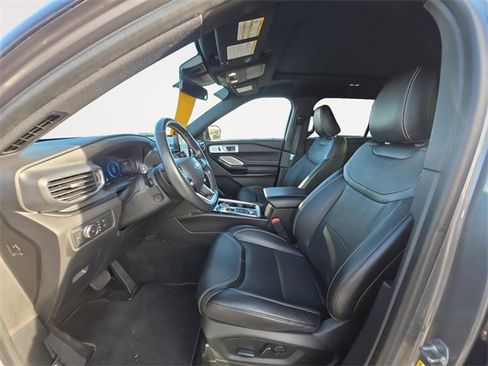 Certified 2022 Ford Explorer ST w/ Equipment Group 401A image 9