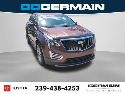 Used 2022 Cadillac XT5 Premium Luxury w/ Technology Package FWD image 5