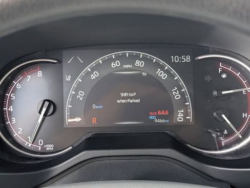 Used 2025 Toyota RAV4 XLE w/ Convenience Package FWD image 21