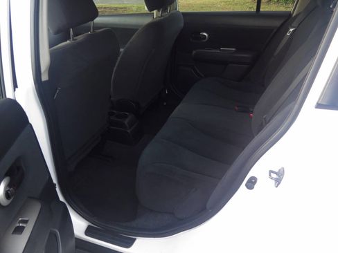 Used 2010 Nissan Versa 1.8 S w/ PWR Plus Pkg image 15