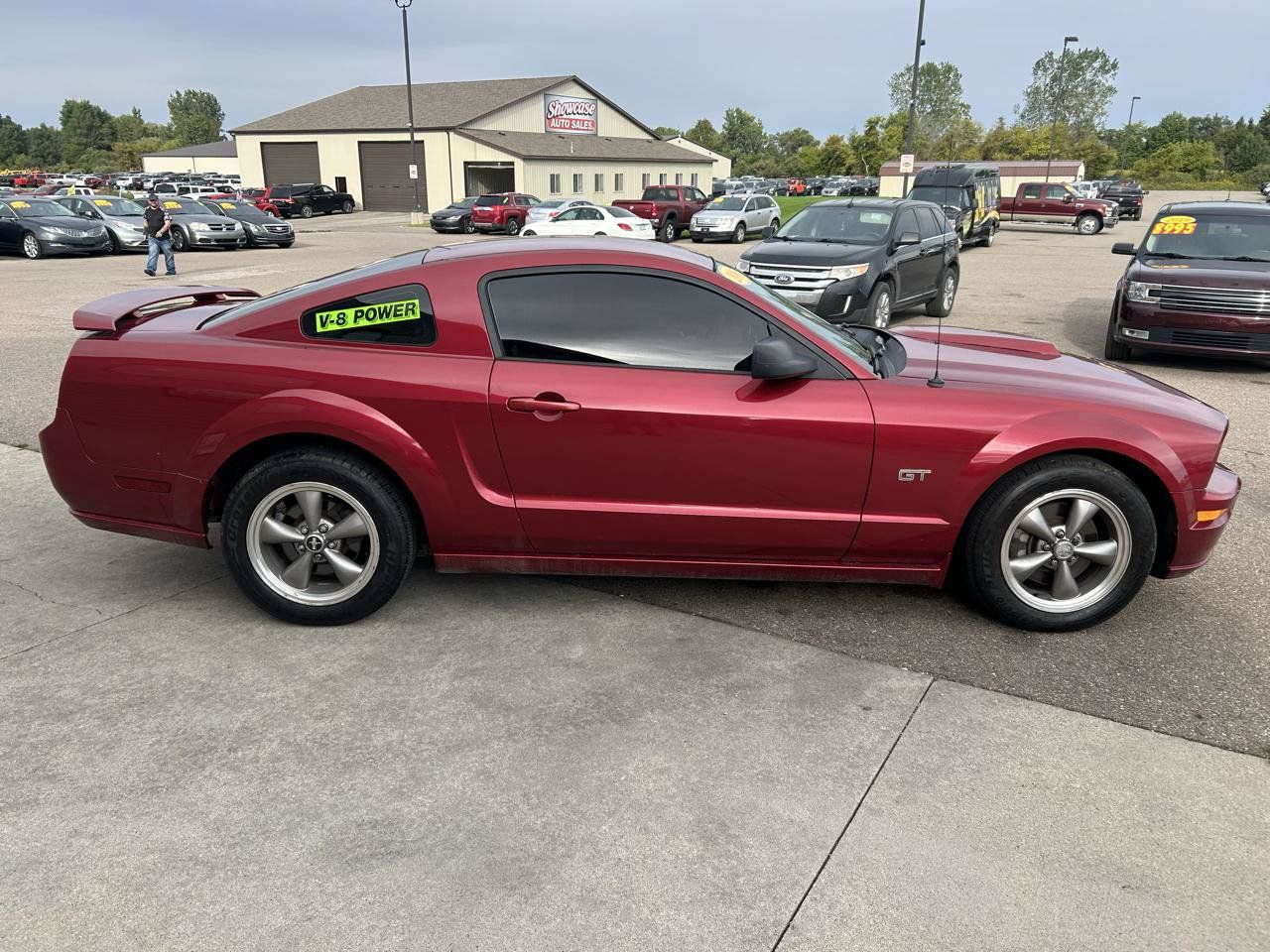 Used 2006 Ford Mustang GT RWD image 4