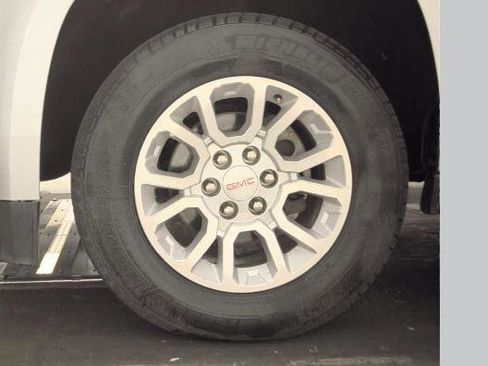 Used 2019 GMC Yukon XL SLT w/ Open Road Package image 30