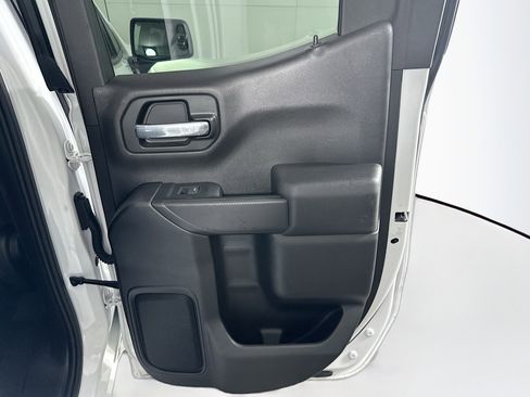 Used 2024 GMC Sierra 1500 Pro w/ Graphite Edition image 28