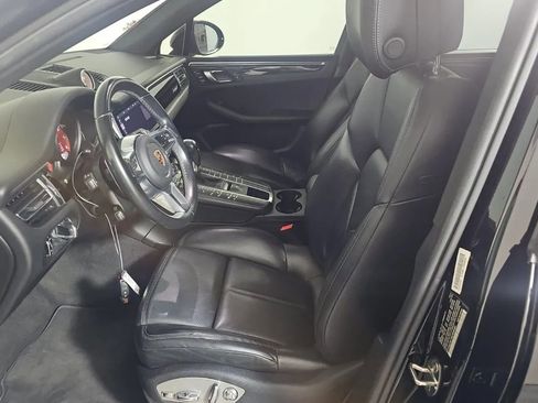 Used 2021 Porsche Macan AWD/4WD image 49