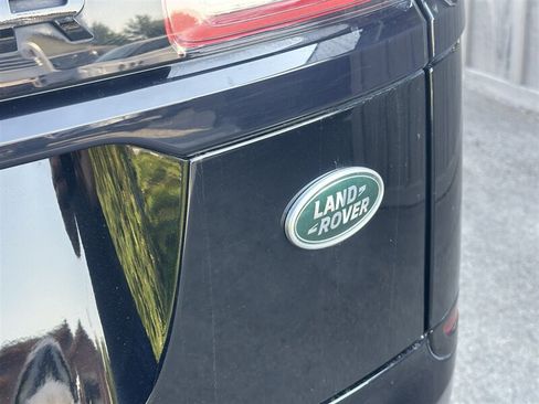 Used 2018 Land Rover Range Rover Velar S AWD/4WD image 44